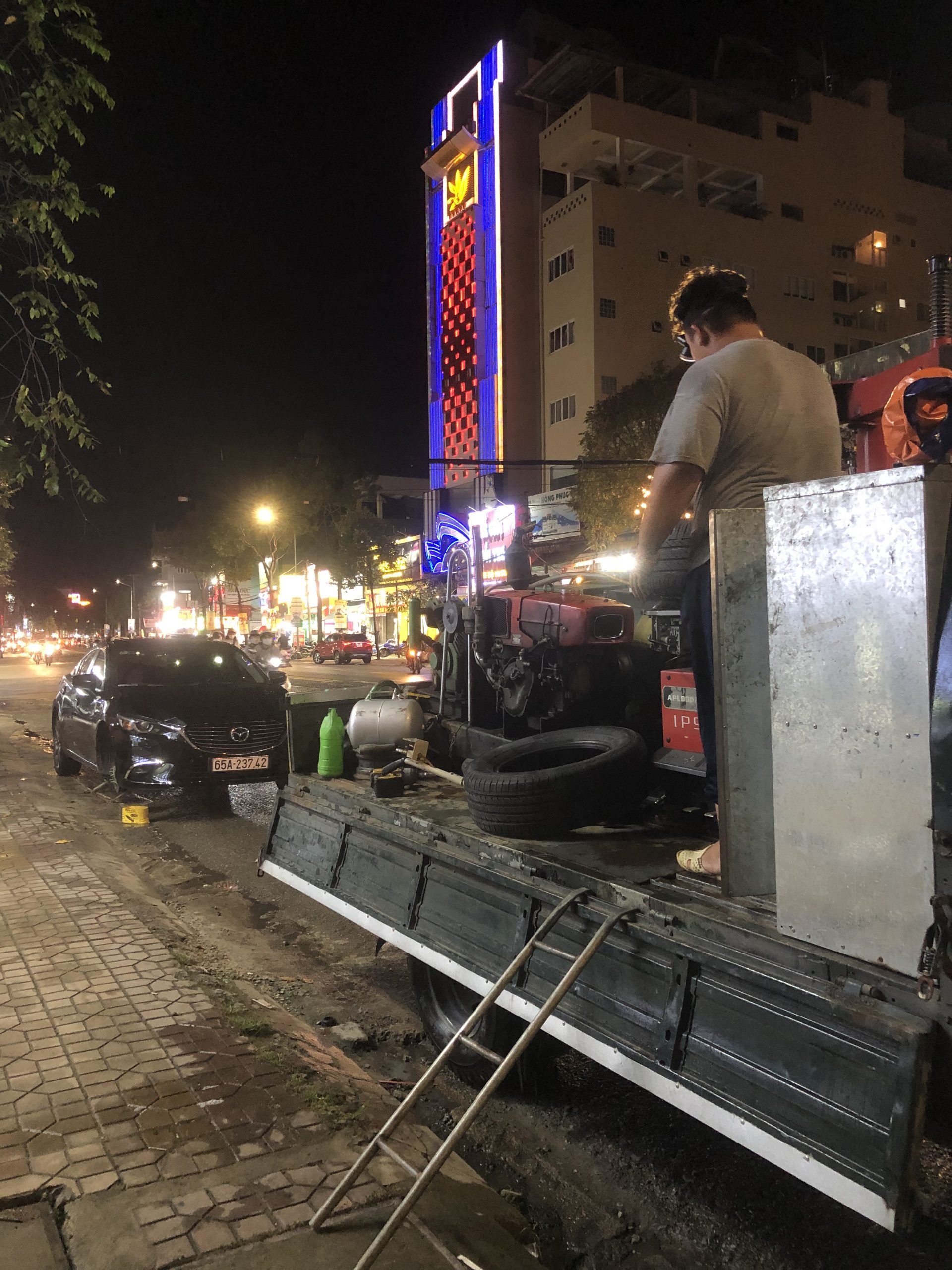 Giới Thiệu Về Vá Vỏ Đại Lợi Phát